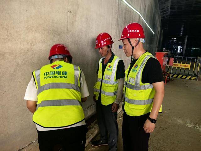 青島故事|好的混凝土里要摻什么“料”<strong></p>
<p>混凝土攪拌</strong>？:混凝土攪拌